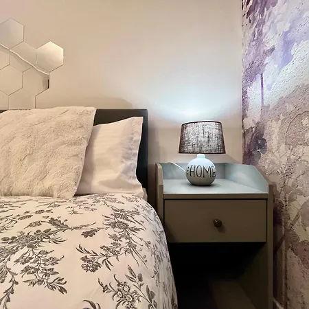 Bright & Modern Escape Near Tineretului Park Apartment